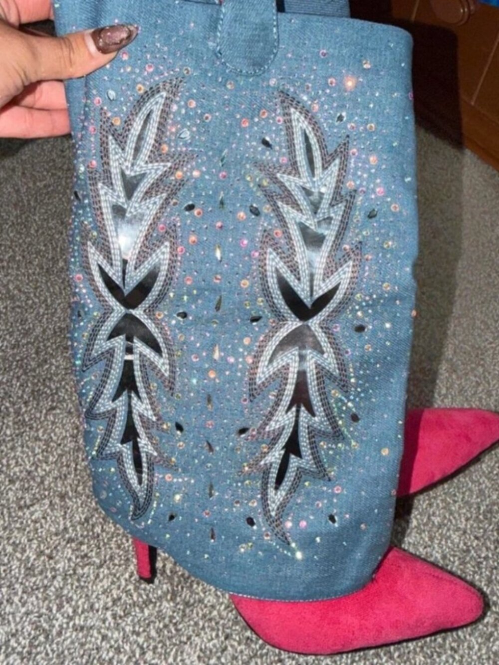 Pink cowgirl boots